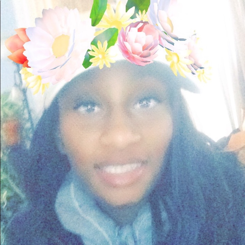 Meet your Posher, Joy